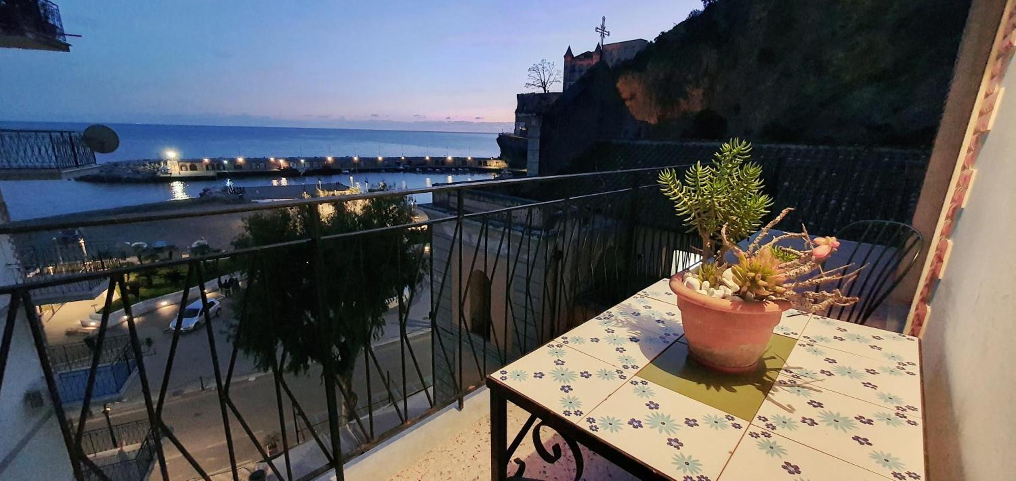 マイオーリCasa Al Castelloアパートメント エクステリア 写真