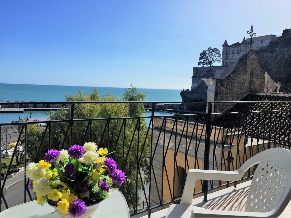 マイオーリCasa Al Castelloアパートメント エクステリア 写真